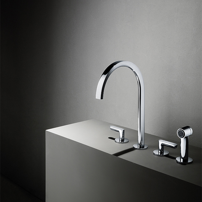 Fantini Icona Deco Смеситель для кухни, 4 отв, без донного клапана, излив 215мм, с ручн душем, цвет: хром