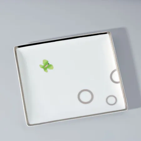 THG CAPUCINE VERT DECOR PLATINE Поднос керамический 171х154 мм., настольный, middle size, декор платина/зеленый, цвет: белый